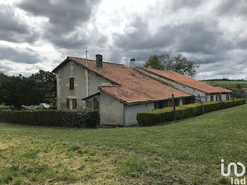 maison à Chalais (16)