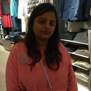 Isha at Reliance Trends, Sector 13, Dwarka,  photos