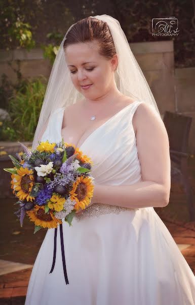 Fotógrafo de casamento Ali Robertson (alirobertsonph). Foto de 1 de julho 2019