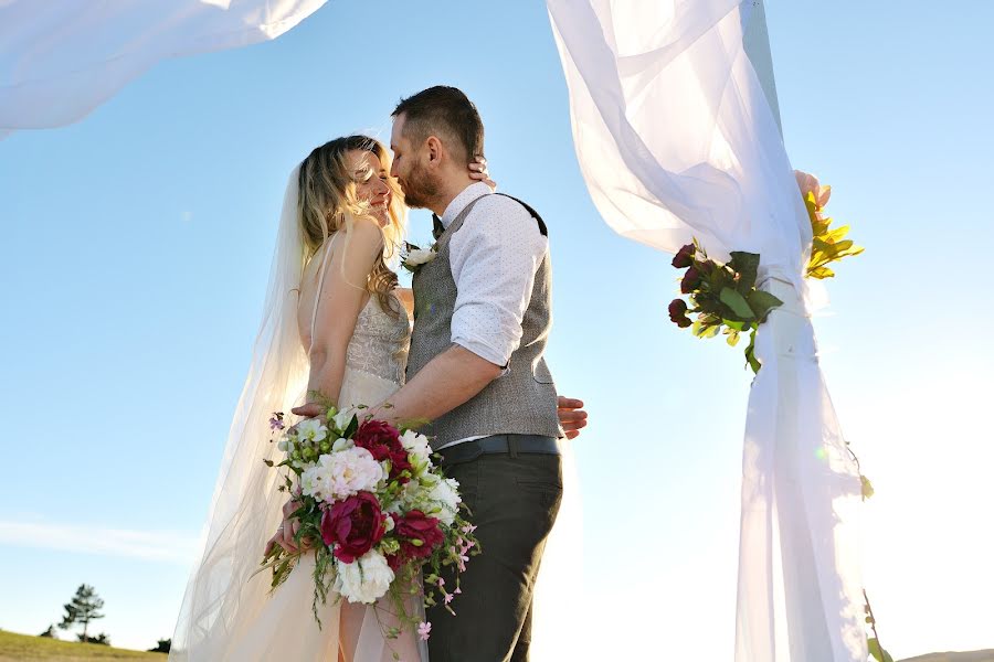 Fotógrafo de casamento Evgeniy Grechka (gre4ka). Foto de 13 de junho 2020