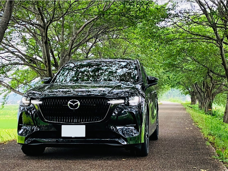 CX-60のCX-60・ブラックホイール・ドライブに関するカスタム事例の投稿画像1枚目