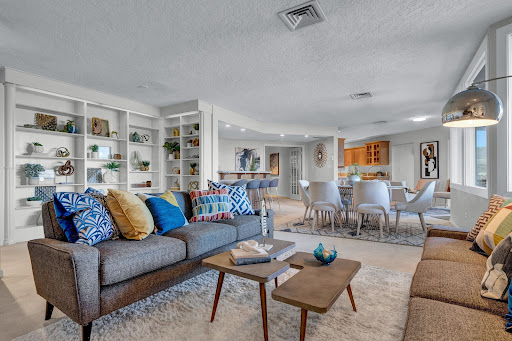 Apartment / penthouse purchase in Boise (United States) - Modern open living and dining room