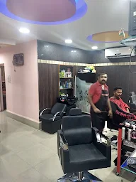 New Look Unisex Saloon photo 2