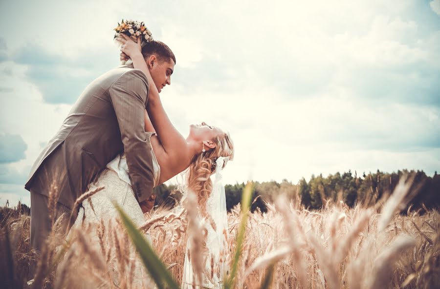 Fotógrafo de bodas Nikolay Frolov (nik1991). Foto del 26 de enero 2015