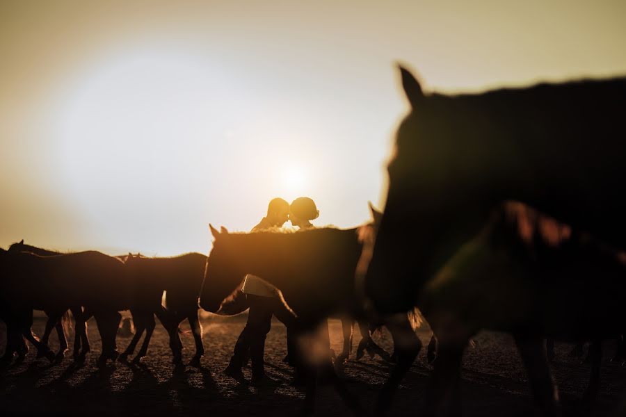 Fotograful de nuntă Ceyhun Derbeder (ceyhunderbeder). Fotografia din 10 ianuarie 2019