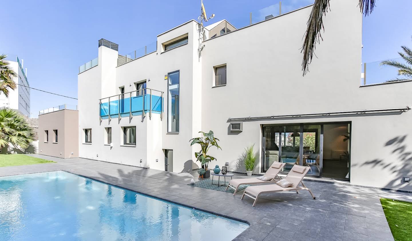 Maison avec piscine et terrasse Sitges