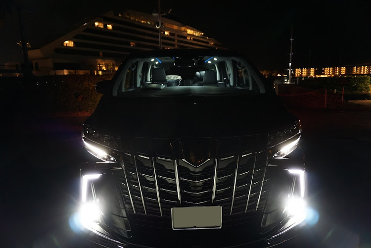 アルファードの一眼初心者・ナイト📷活・洗車したい・時間はあっという間に・タイムリミットに関するカスタム事例の投稿画像2枚目