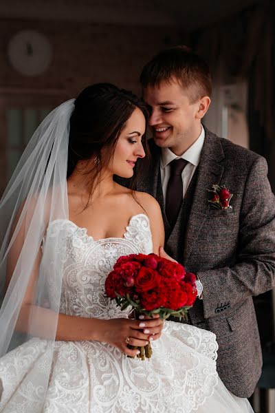 Fotografo di matrimoni Olya Bezhkova (bezhkova). Foto del 7 febbraio 2020