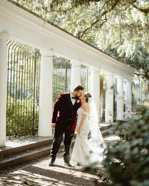 Wedding photographer Leah Adkins (leahinsavannah). Photo of 13 July 2023