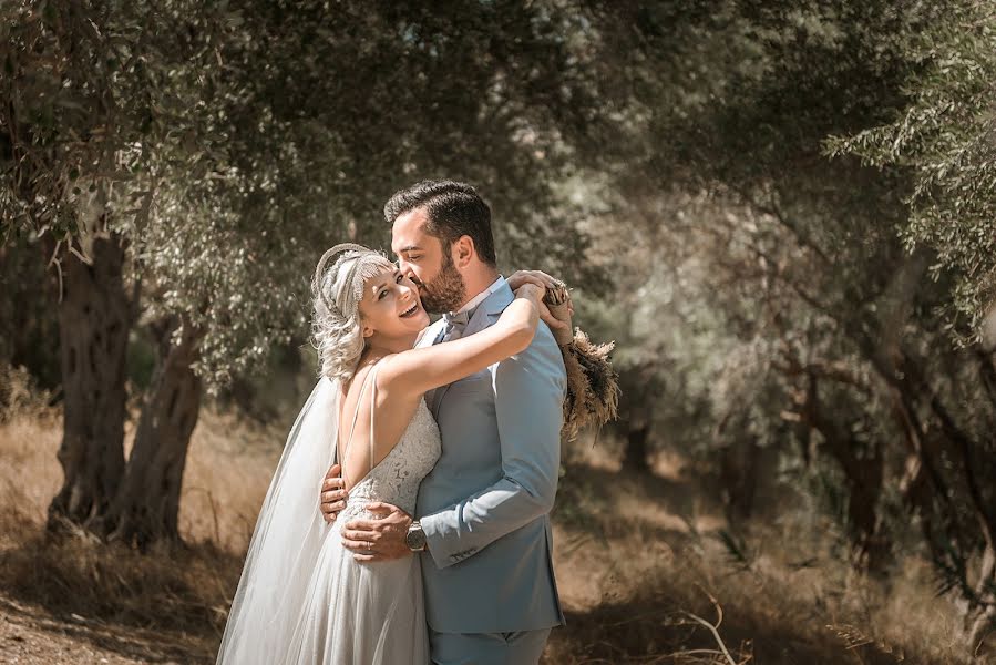 Wedding photographer Özer Paylan (paylan). Photo of 4 June 2020