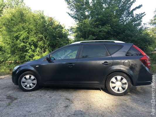 продам авто Kia Cee'd cee'd фото 4