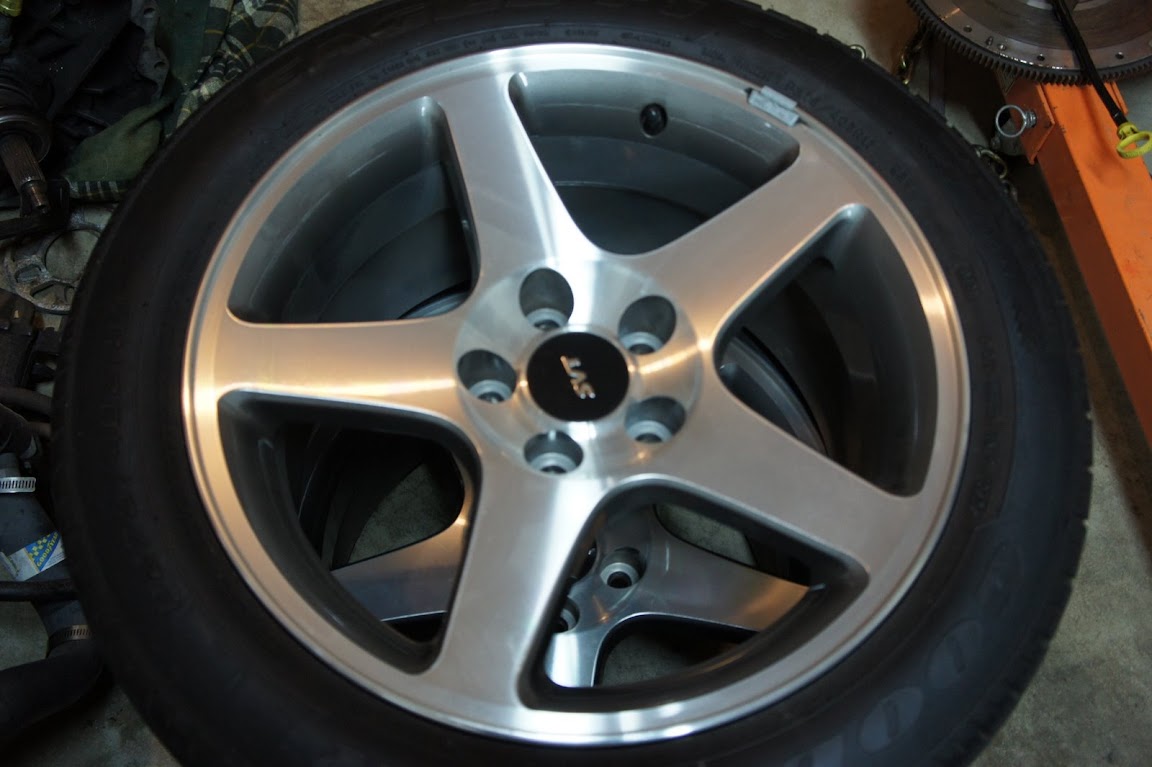 03-04 Cobra OEM Satin wheels 17x9 w/Goodyear F1 275 DSC00808