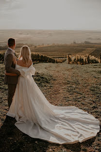 Fotógrafo de casamento Eszter Kelemen (esztellwedding). Foto de 7 de novembro 2022