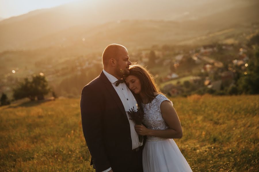 Fotograf ślubny Tomasz Donocik (kiconod). Zdjęcie z 28 grudnia 2019