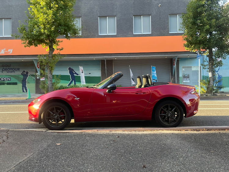 ロードスターの気まぐれ投稿・休日ドライブ・ロードスターはいいぞに関するカスタム事例の投稿画像1枚目