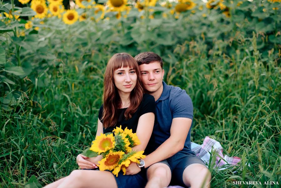 Fotografo di matrimoni Alina Shevareva (alinafoto). Foto del 1 ottobre 2018