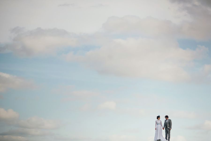 Fotógrafo de bodas Paul Mongan (moathillphotogr). Foto del 27 de abril 2016