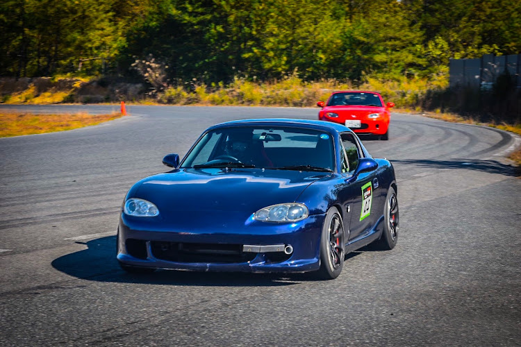 ロードスターのレブミ・タカタサーキットに関するカスタム事例の投稿画像5枚目