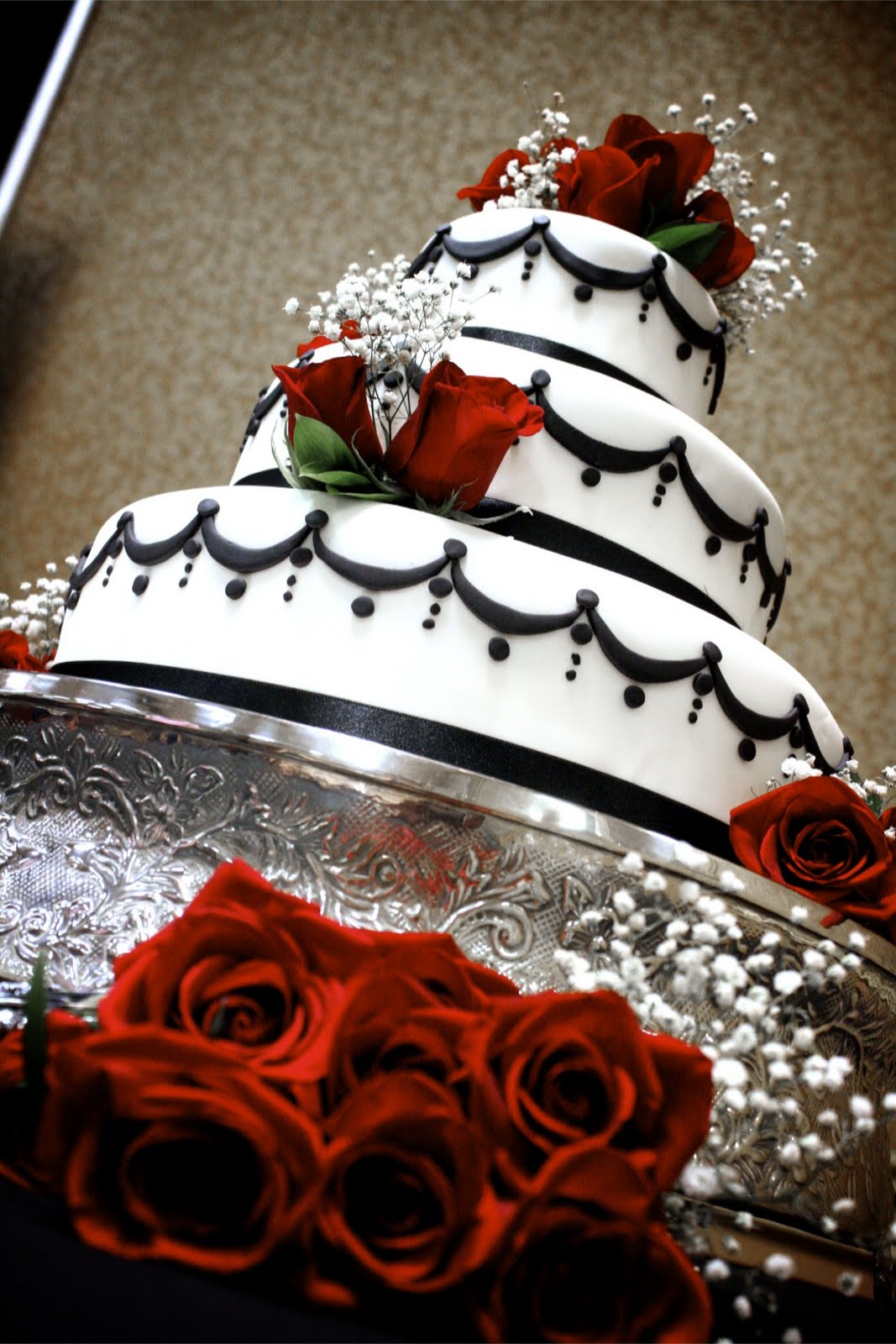 black white red wedding