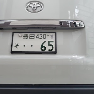 ハイエースバン GDH206V