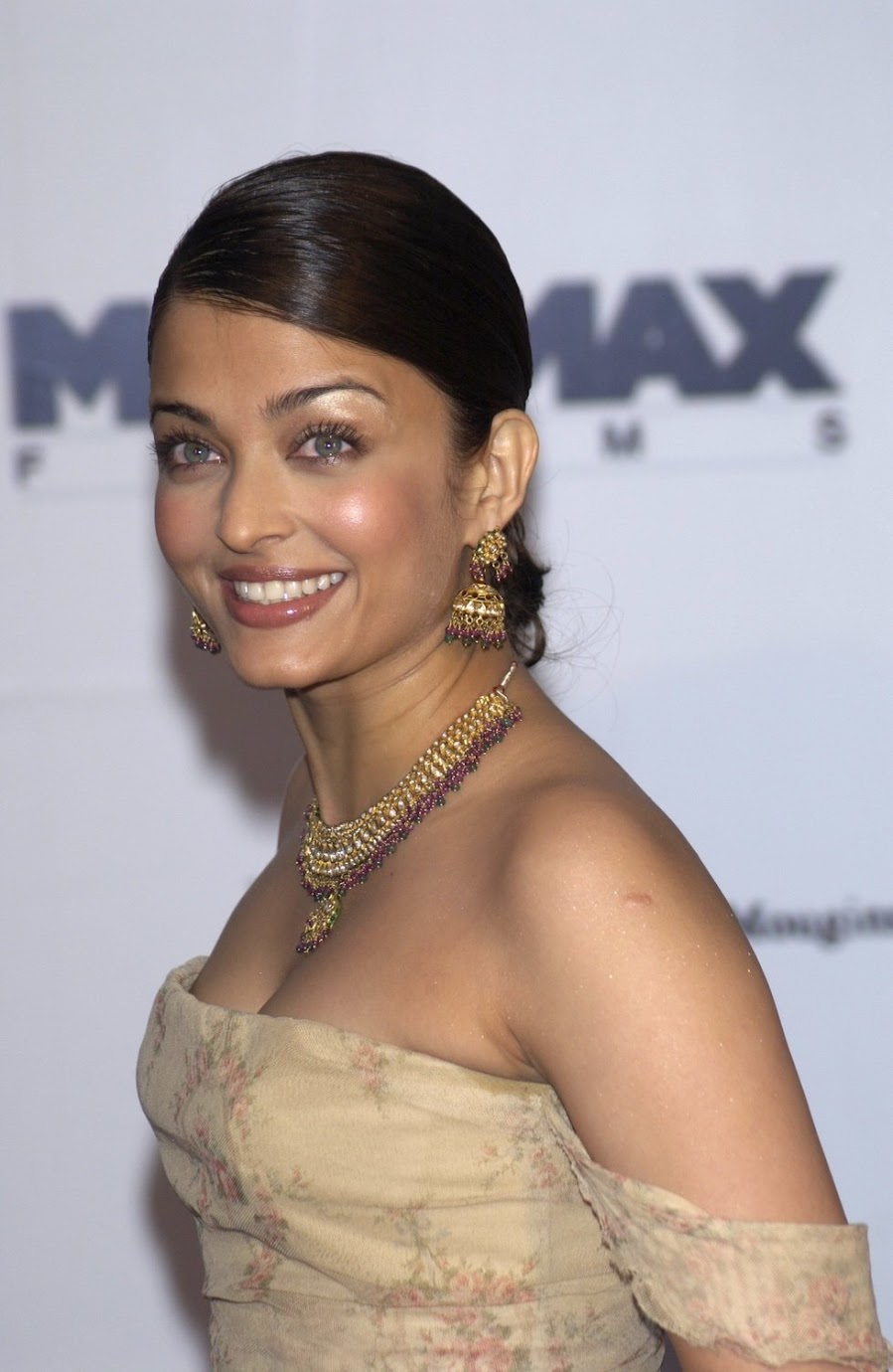 Aishwarya Rai Bachchan - Miss World 1994