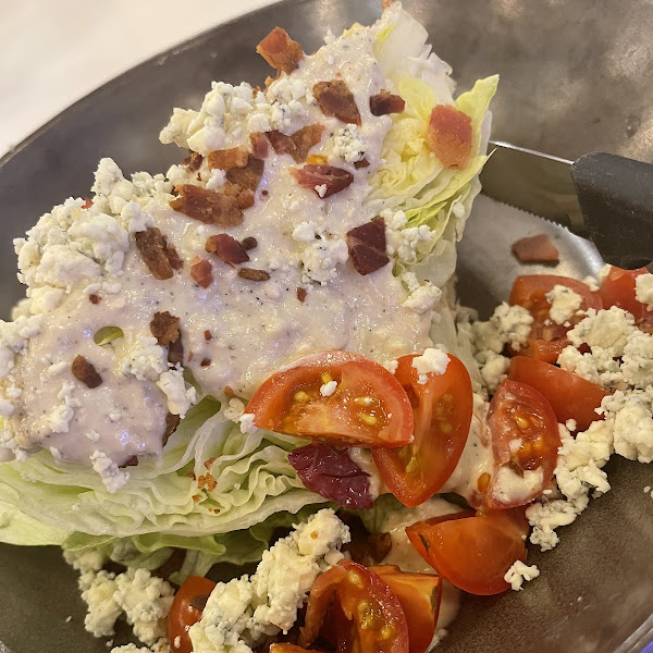 Amazing Wedge Salad - make sure to tell them no toasted bread