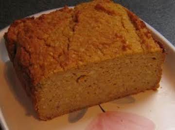 Auntie Lynn's Cashew Bread