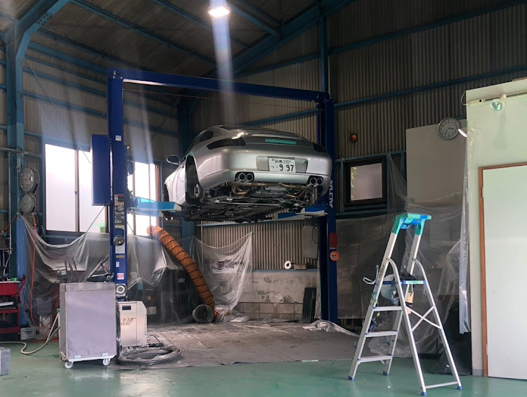 997の北陸地方を元気にしよう!・ﾎﾟﾙｼｪ911・ポルシェ997・ﾄﾞﾗｲｱｲｽ洗浄に関するカスタム事例の投稿画像1枚目