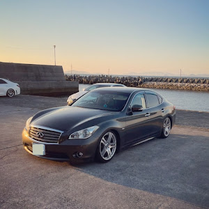 フーガ Y51