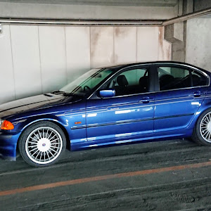 B3セダン
