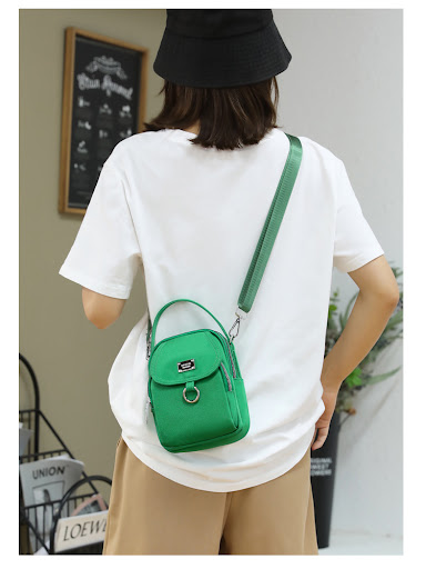 Title 4, Large Capacity Shoulder Bag for Women, Casual O...