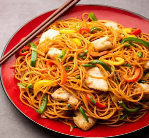 Schezwan Chicken Noodles