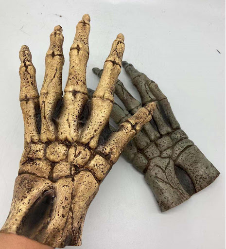 Title 4, Halloween Werewolf Gloves