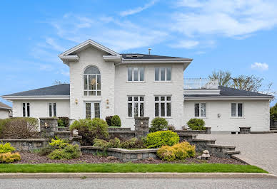 Maison avec terrasse 1