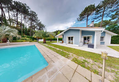 House with pool and terrace 3