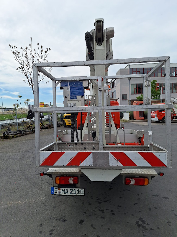 Bild von PALFINGER P 210 BK / NISSAN CABSTAR