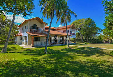 Maison avec piscine et terrasse 6