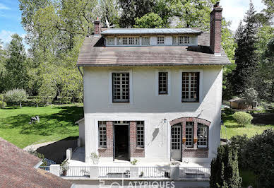 Maison avec piscine et terrasse 3