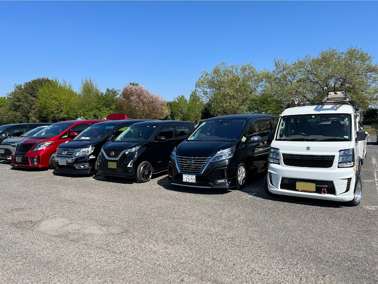セレナの日産・e-POWER・admiration・オフ会お疲れ様でした・楽しい休日に関するカスタム事例の投稿画像2枚目