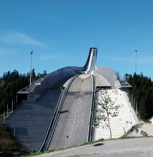 Holmenkollen 1988 (lomno)