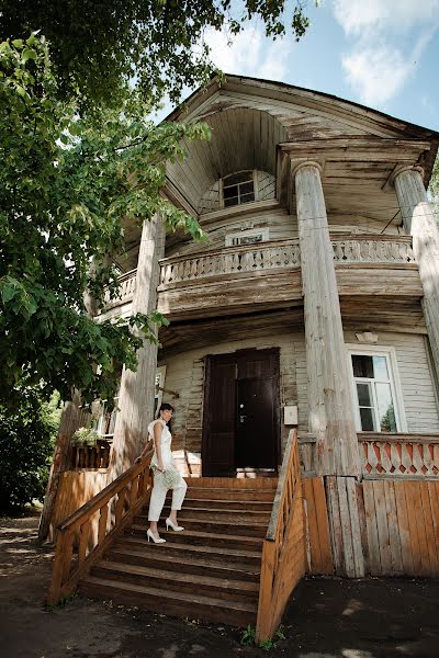 Jurufoto perkahwinan Andrey Frolov (andrvandr). Foto pada 16 Jun 2021