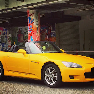 S2000