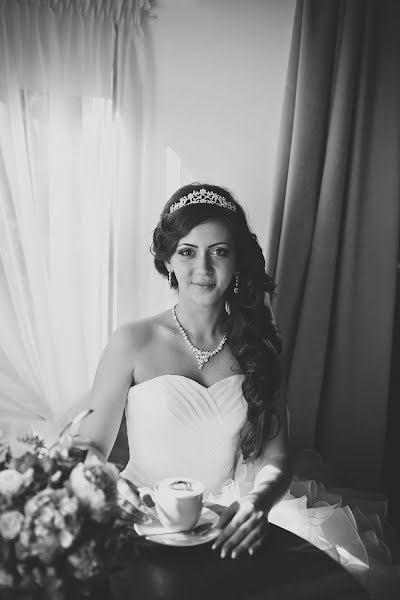 Wedding photographer Ekaterina Marinina (marinina). Photo of 20 June 2013