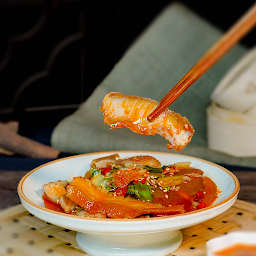 Sliced Beef Salad in Chili Sauce