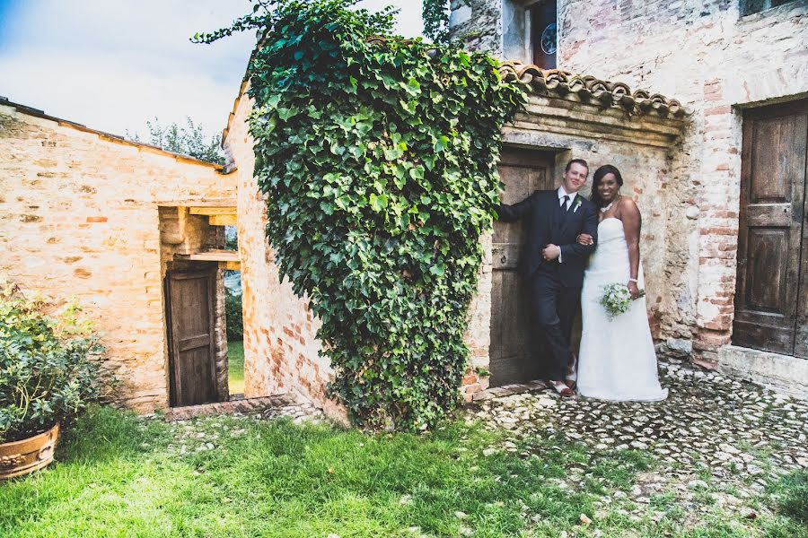 Fotografo di matrimoni Federico Stanisci (bg-photo). Foto del 3 gennaio 2018