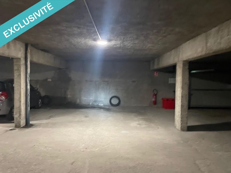 Vente parking  14 m² à Saint-Avold (57500), 4 500 €