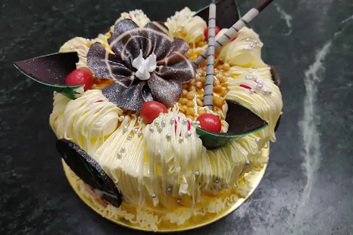 Butterscotch Cake [500 Grams]Knife+Candle+Optional Tag