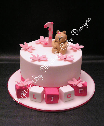 Baby%20bear%2C%20dragonflies%20and%20pink%20baby%20blocks%201st%20birthday%20cake.%20Inspired%20By%20Michelle%20Cake%20Designs.jpg