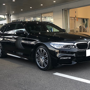 523i Touring M-Sport