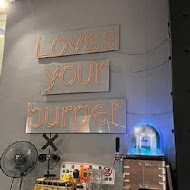 樂漢堡 美式餐廳 LOVSS BURGER